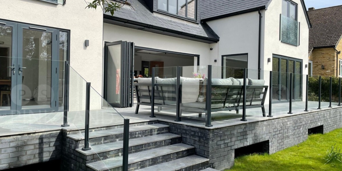 The Perfect View: Why Glass Balustrades Are the Ultimate Modern Choice