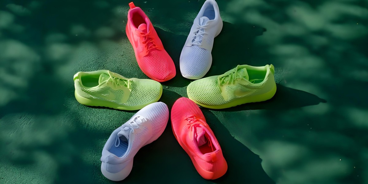 Nike Roshe Run穿搭圖鑑｜銀勾潑墨玩味術