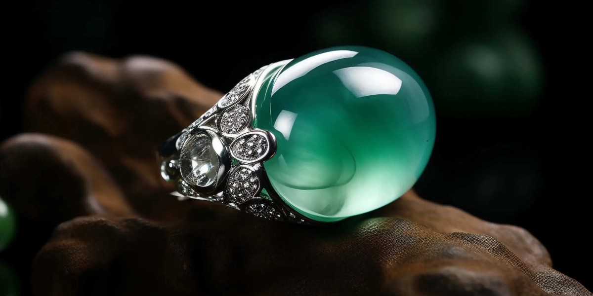 The Enduring Allure of Jade Earrings: Elegance, Symbolism, and Timeless Beauty